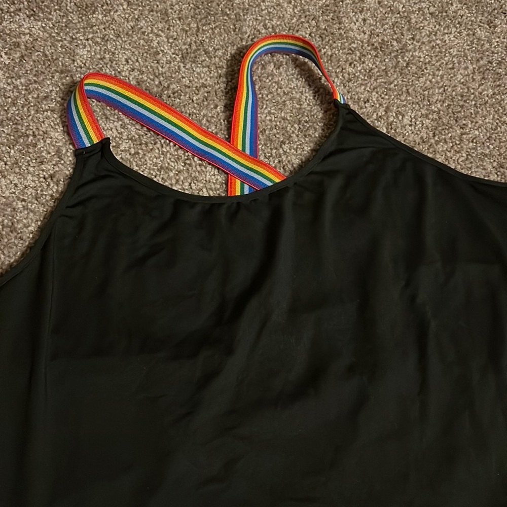 Criss Cross Back Sports Top